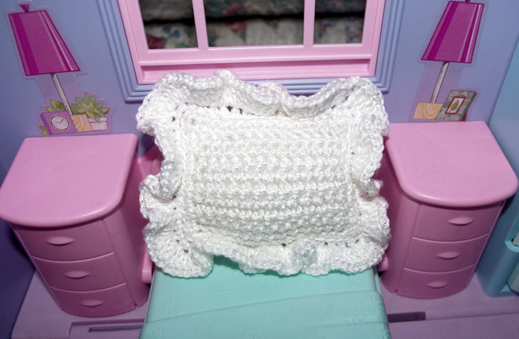 Fashion Doll Ruffled Pillow Free Crochet Pattern