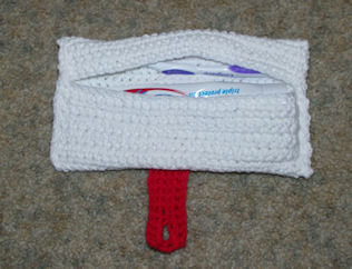 Toothpaste and Toothbrush Travel Pouch Free Crochet Pattern Courtesy of Crochetnmore